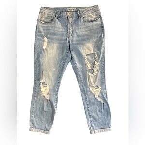 Distressed Skinny Boyfriend Jeans‎ - Light Blue